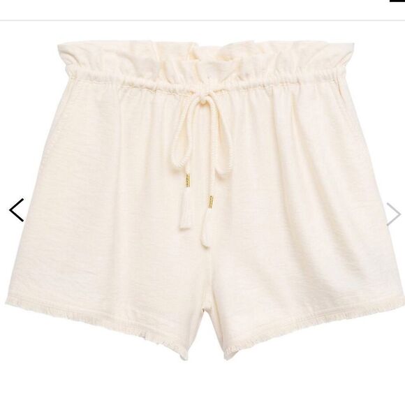 MANGO off white High-Waist Shorts - Summer Vacation - Picture 1 of 11